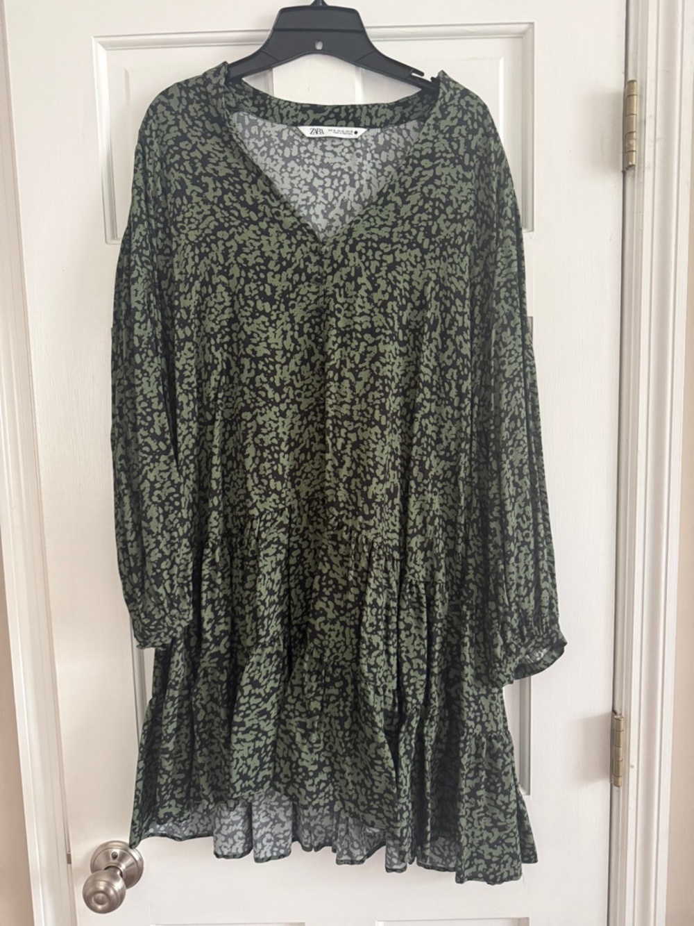 ZARA Olive Green & Black Print V-Neck Long Sleeve Knee Length Ruffle Dress, XL